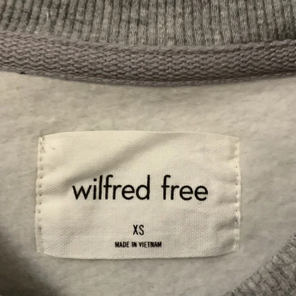 Aritzia Wilfred Free Sleeveless Sweatshirt - Picture 2 of 3